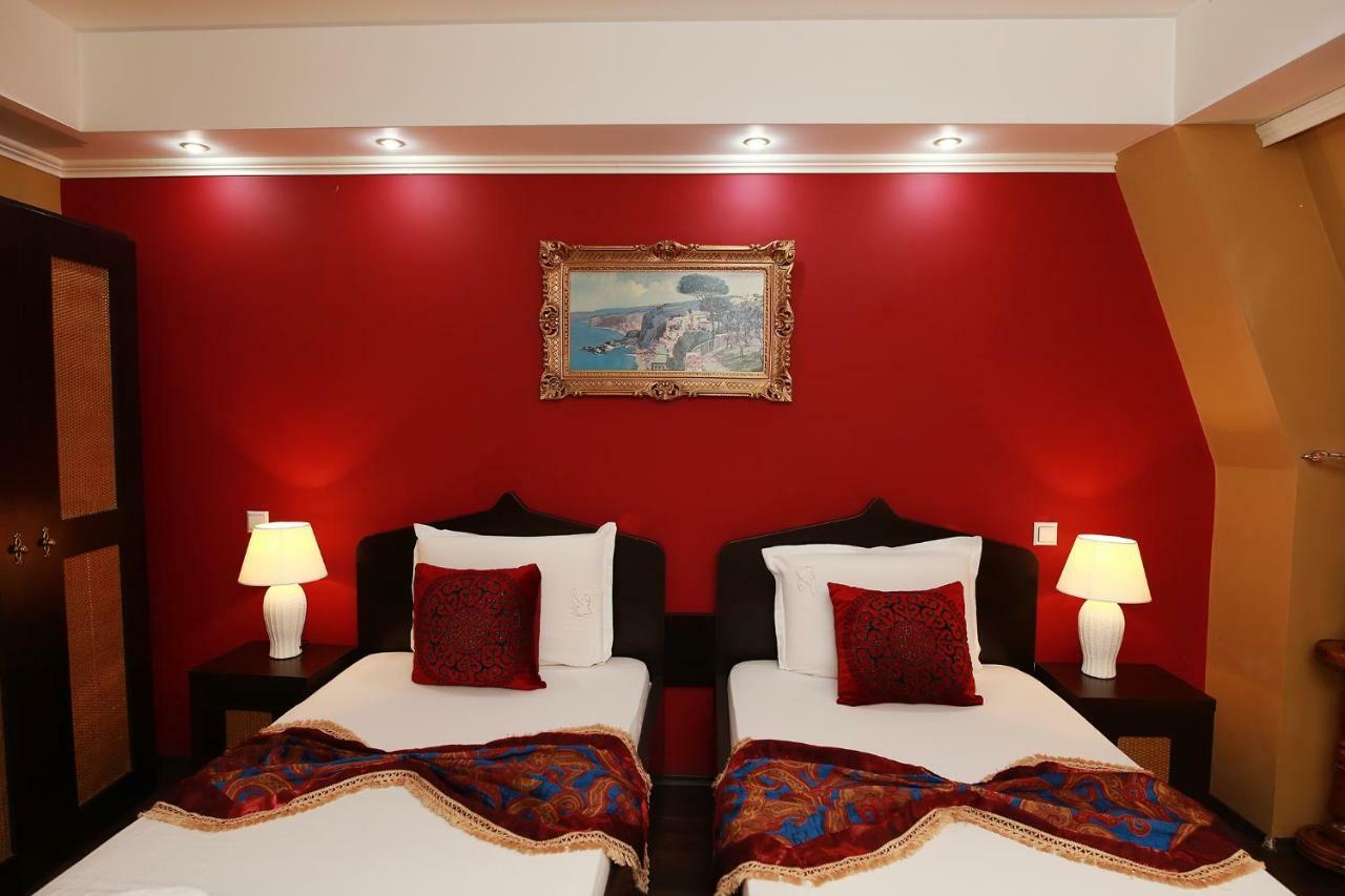 Hotel-Pensiunea Zefir 蒂米什瓦拉 外观 照片